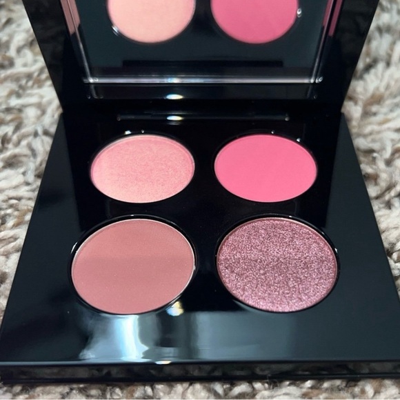 Pat McGrath Labs: Divine Rose Luxe Quad - Picture 12 of 12